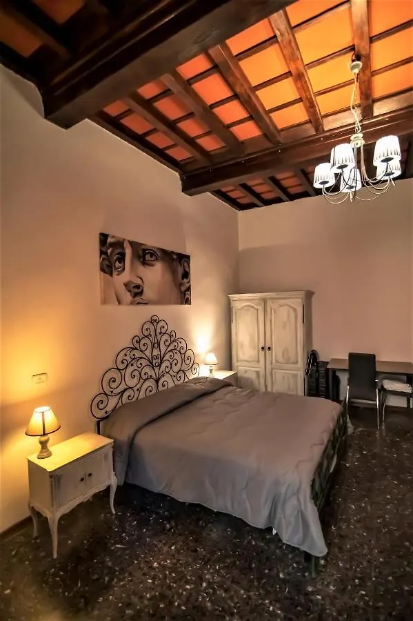 Le Stanze Dei Ghibellini Acomodação com café da manhã Florença 0*,  Itália